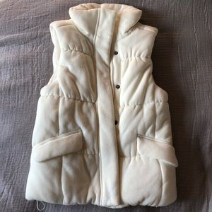 NWT Gap Luxe Puffer Vest w/Fleece Lining (XS)